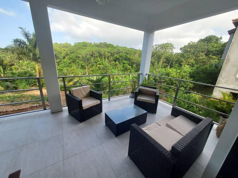 The Willow Apartment Ocho Rios Exterior foto