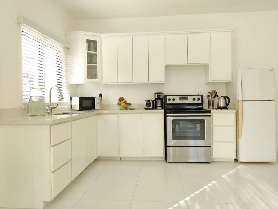 The Willow Apartment Ocho Rios Exterior foto